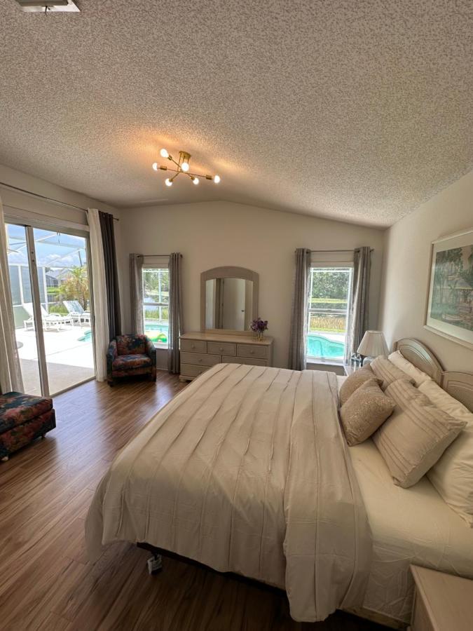 Private Pool With A Beautiful View Overlooking The Lake! Near Disney - Universal Kissimmee Luaran gambar