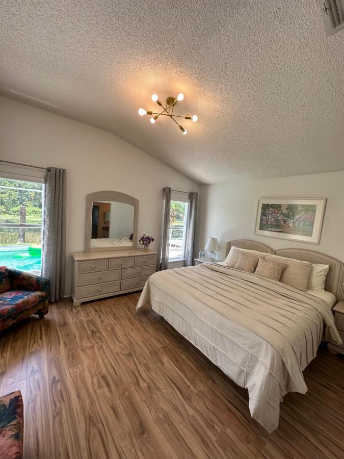 Private Pool With A Beautiful View Overlooking The Lake! Near Disney - Universal Kissimmee Luaran gambar