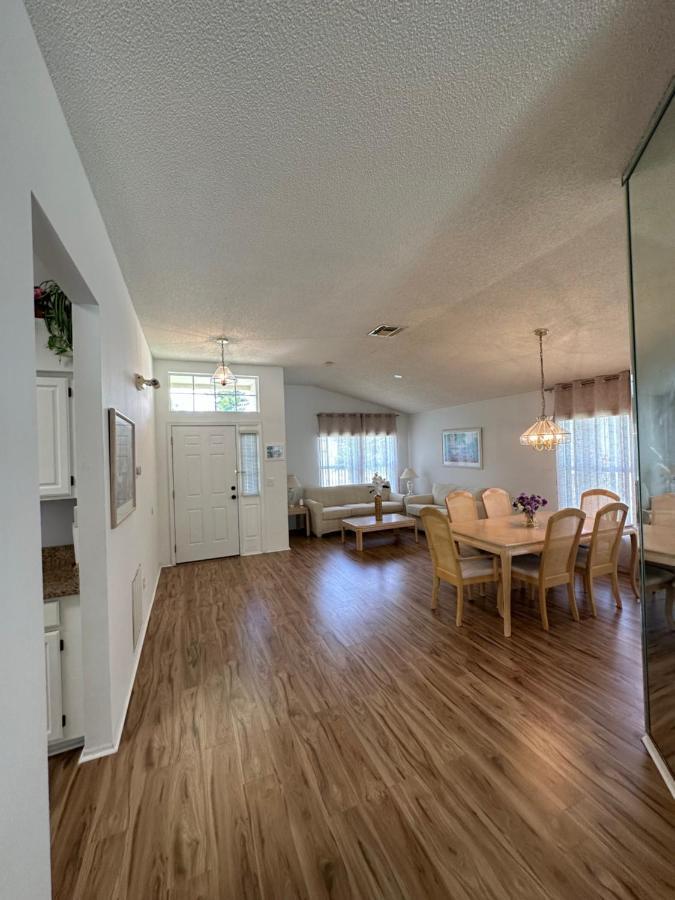 Private Pool With A Beautiful View Overlooking The Lake! Near Disney - Universal Kissimmee Luaran gambar