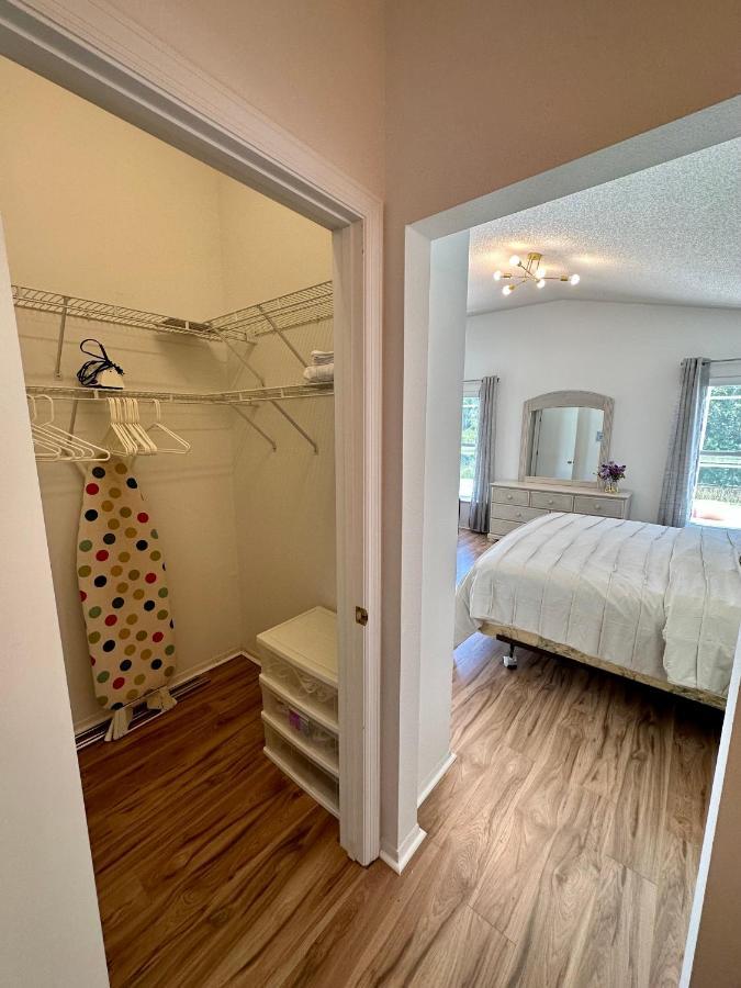Private Pool With A Beautiful View Overlooking The Lake! Near Disney - Universal Kissimmee Luaran gambar