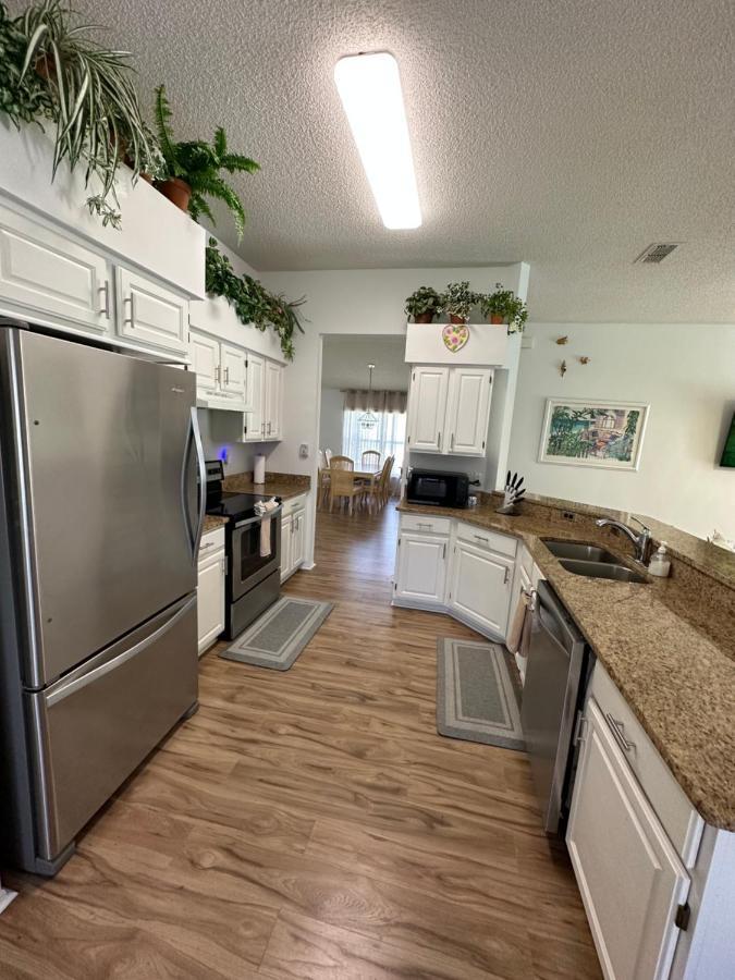 Private Pool With A Beautiful View Overlooking The Lake! Near Disney - Universal Kissimmee Luaran gambar
