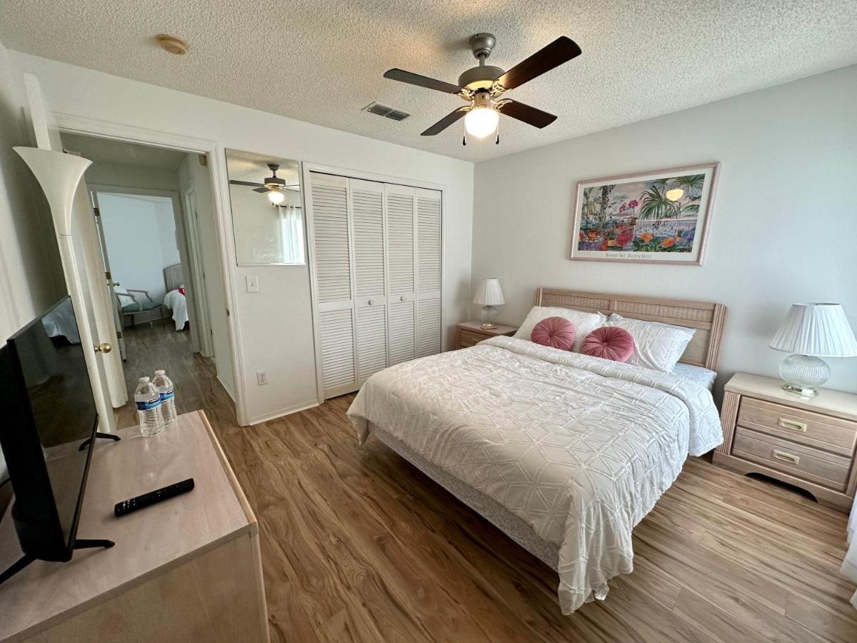 Private Pool With A Beautiful View Overlooking The Lake! Near Disney - Universal Kissimmee Luaran gambar